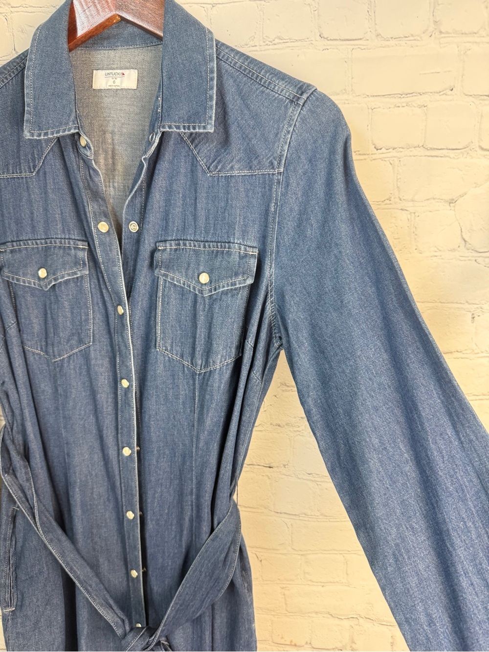 UNTUCKit Jean Button Down Dress Small - Picture 6 of 12